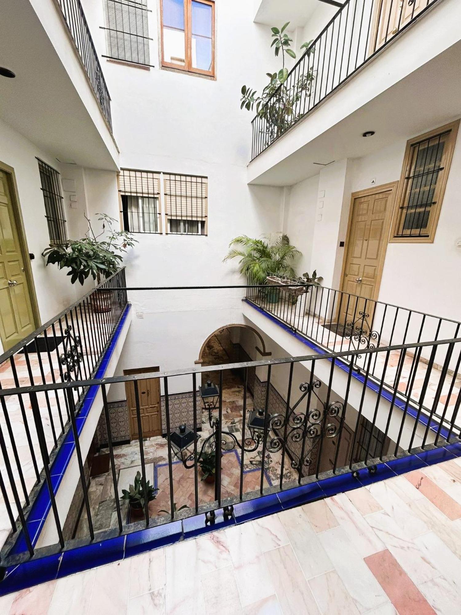 Puerta Carmona Apartment Seville Exterior photo